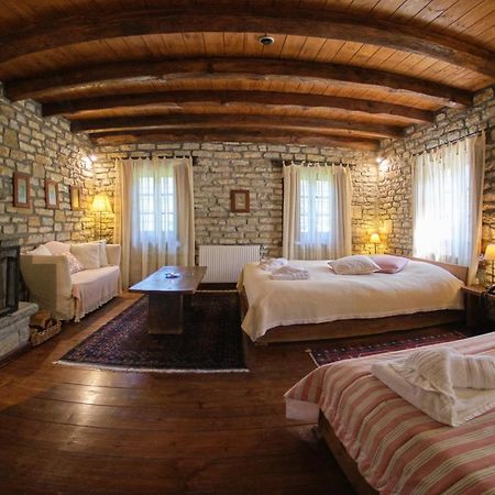 Arhontiko Aristis Hotel Buitenkant foto