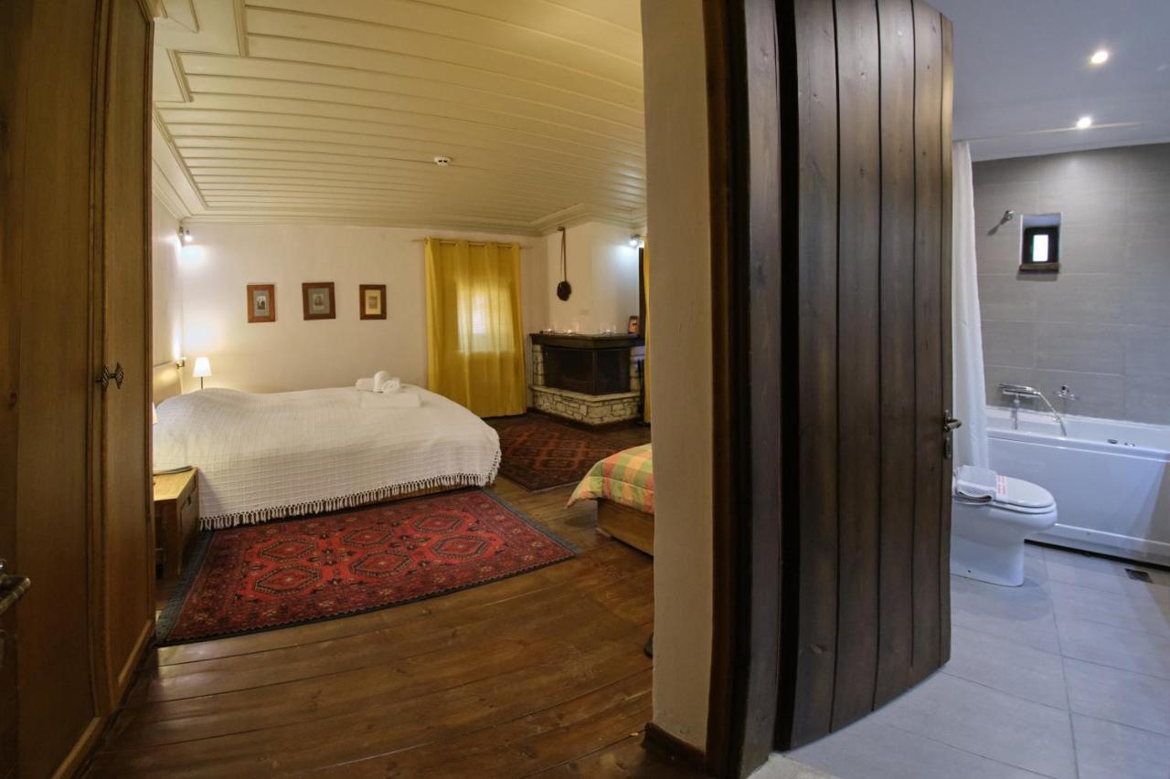Arhontiko Aristis Hotel Buitenkant foto